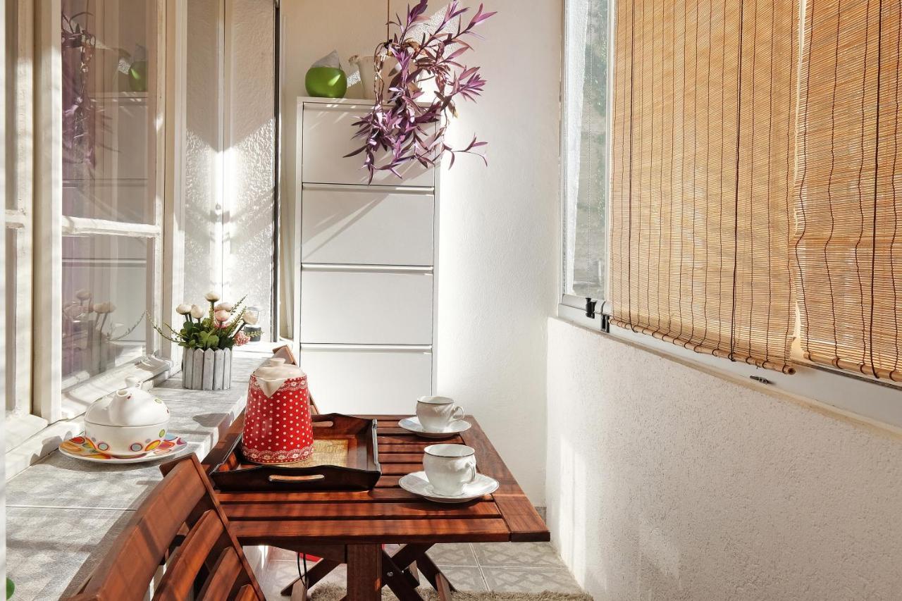Paradise Starry Suite-City Center Belgrado Esterno foto