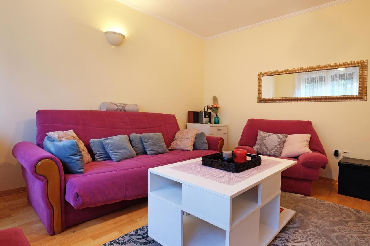 Paradise Starry Suite-City Center Belgrado Esterno foto